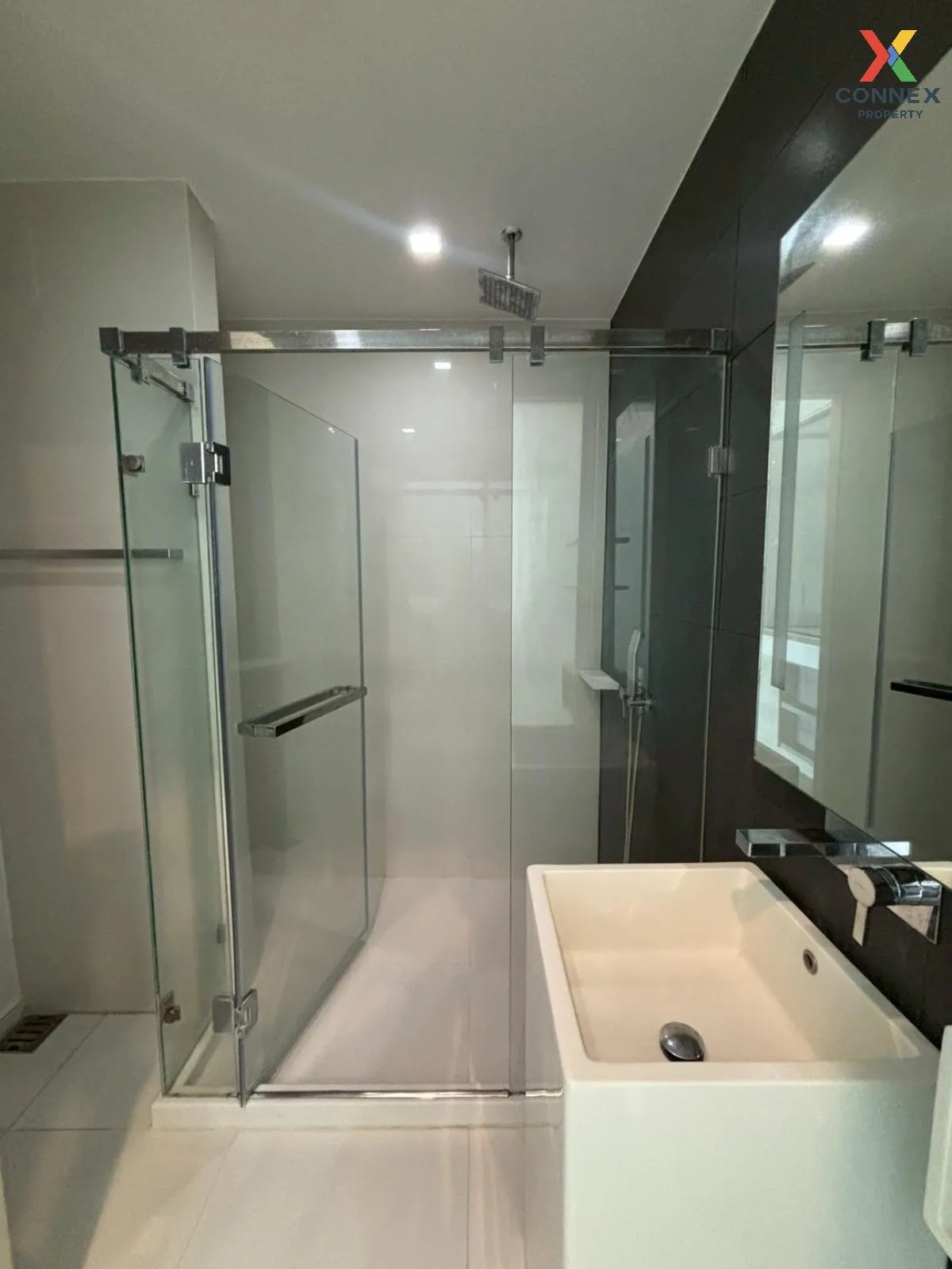 For Sale Condo , The Room BTS Wongwianyai , BTS-Wongwian Yai , Ba