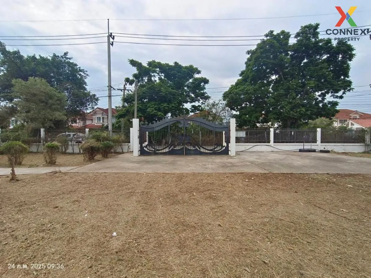For Sale Land with buildings area 3859 square wah Sai Ma Nonthabu For Sale Land with buildings area 3859 square wah Sai Ma Nonthabu 2
