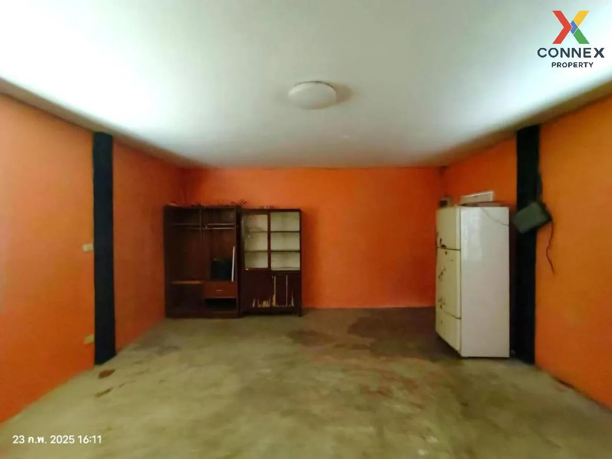 For Sale Land with buildings area 3859 square wah Sai Ma Nonthabu For Sale Land with buildings area 3859 square wah Sai Ma Nonthabu 4