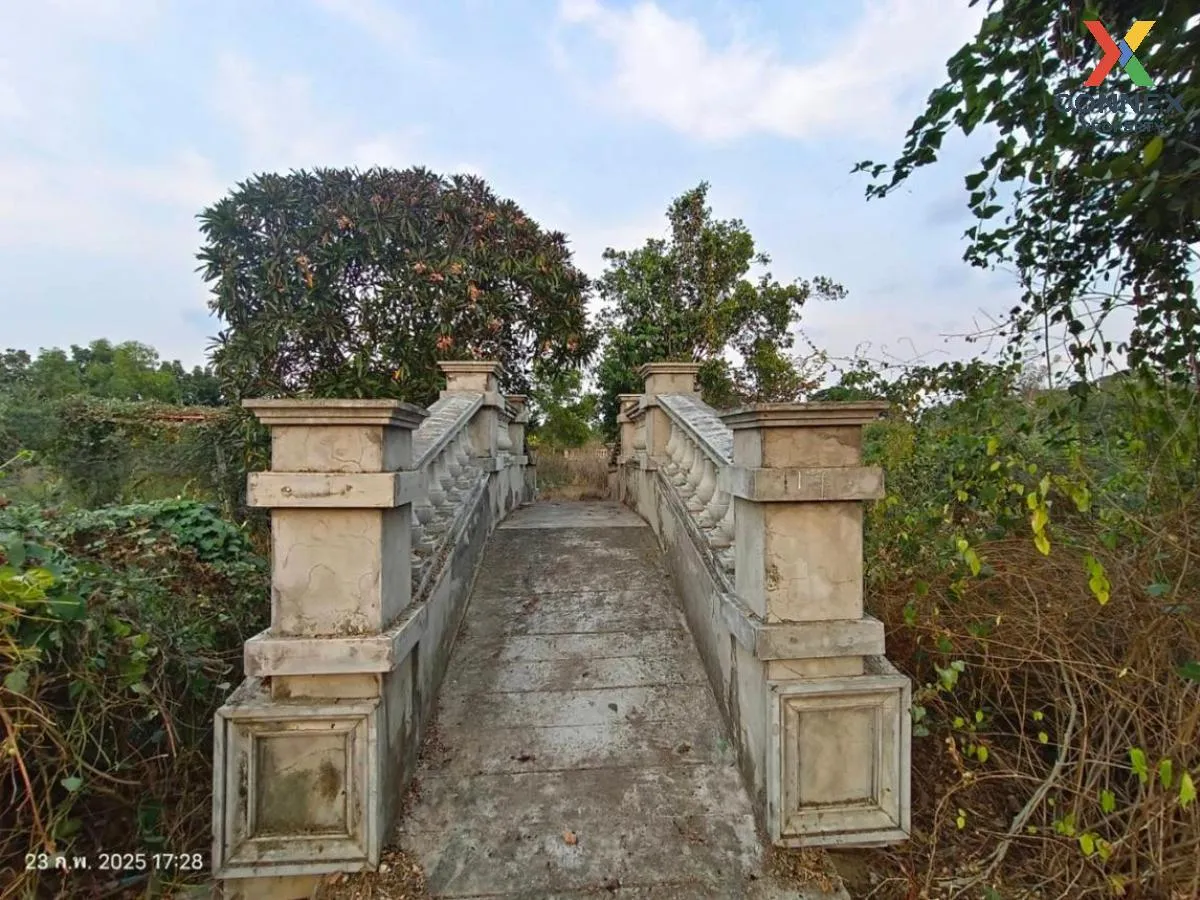 For Sale Land with buildings area 3859 square wah Sai Ma Nonthabu For Sale Land with buildings area 3859 square wah Sai Ma Nonthabu