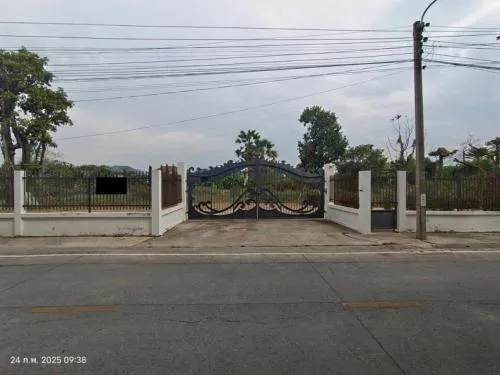 For Sale Land with buildings area 3859 square wah Sai Ma Nonthaburi , Sai Ma , Mueang Nonthaburi , Nonthaburi , CX-128624