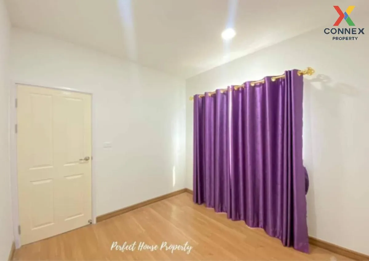 For Sale House , Golden Neo Ramintra - Wongwaen , Bang Chan , Khl