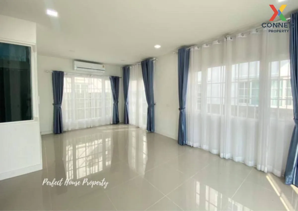For Sale House , Golden Neo Ramintra - Wongwaen , Bang Chan , Khl