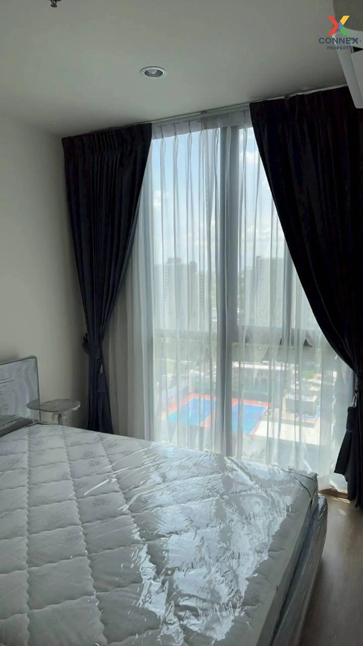 For Rent Condo , Nue District R9 , high floor , MRT-Phra Ram 9 , 