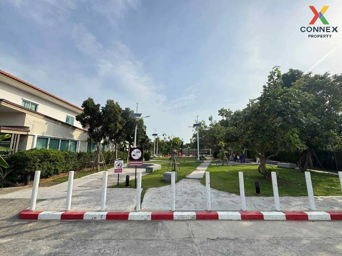 For Sale Townhouse/Townhome  , I Leaf Town Pracha Uthit 90 , Ban 