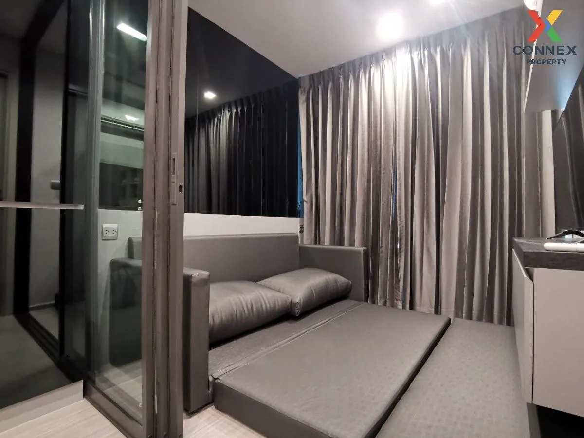 For Rent Condo , Life Ladprao , nice view , high floor , BTS-Ha Y