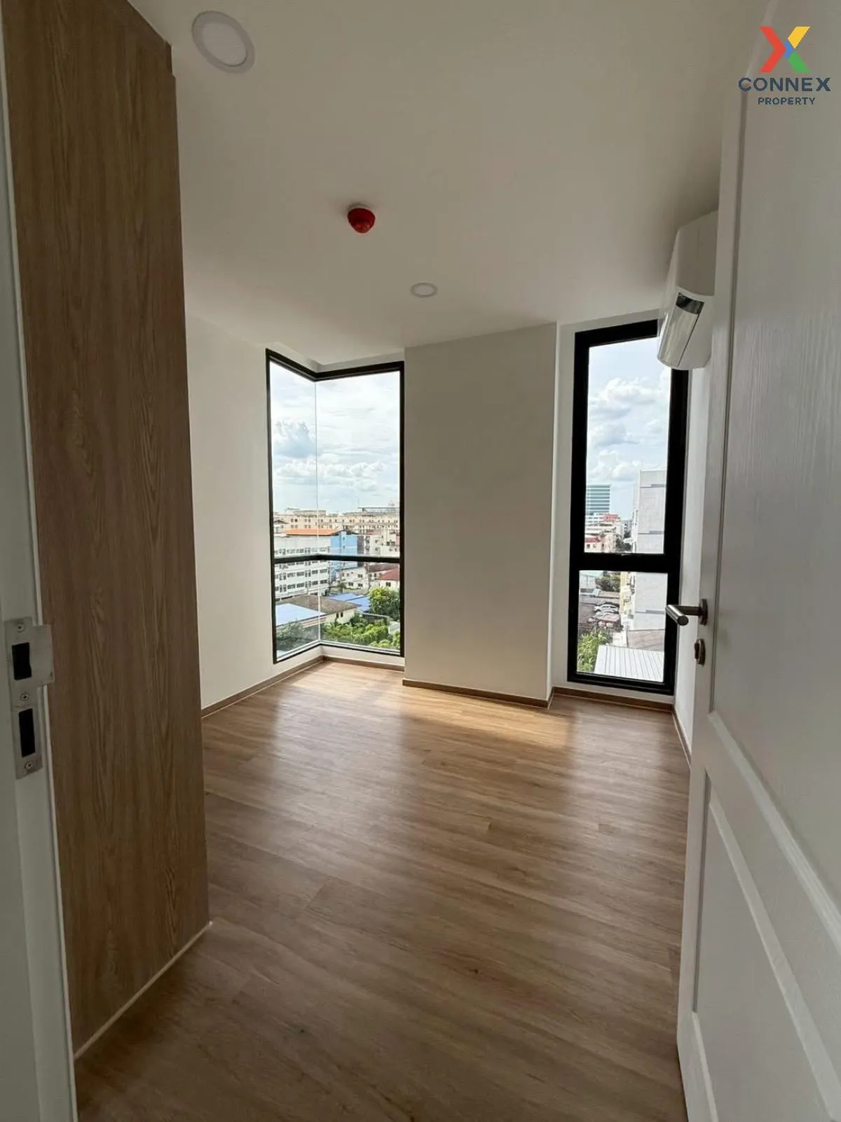 เช่าคอนโด  ไซบิค พระราม 9 - รามคำแหง 24 หัวหมาก เขต บางกะปิ กรุงเ