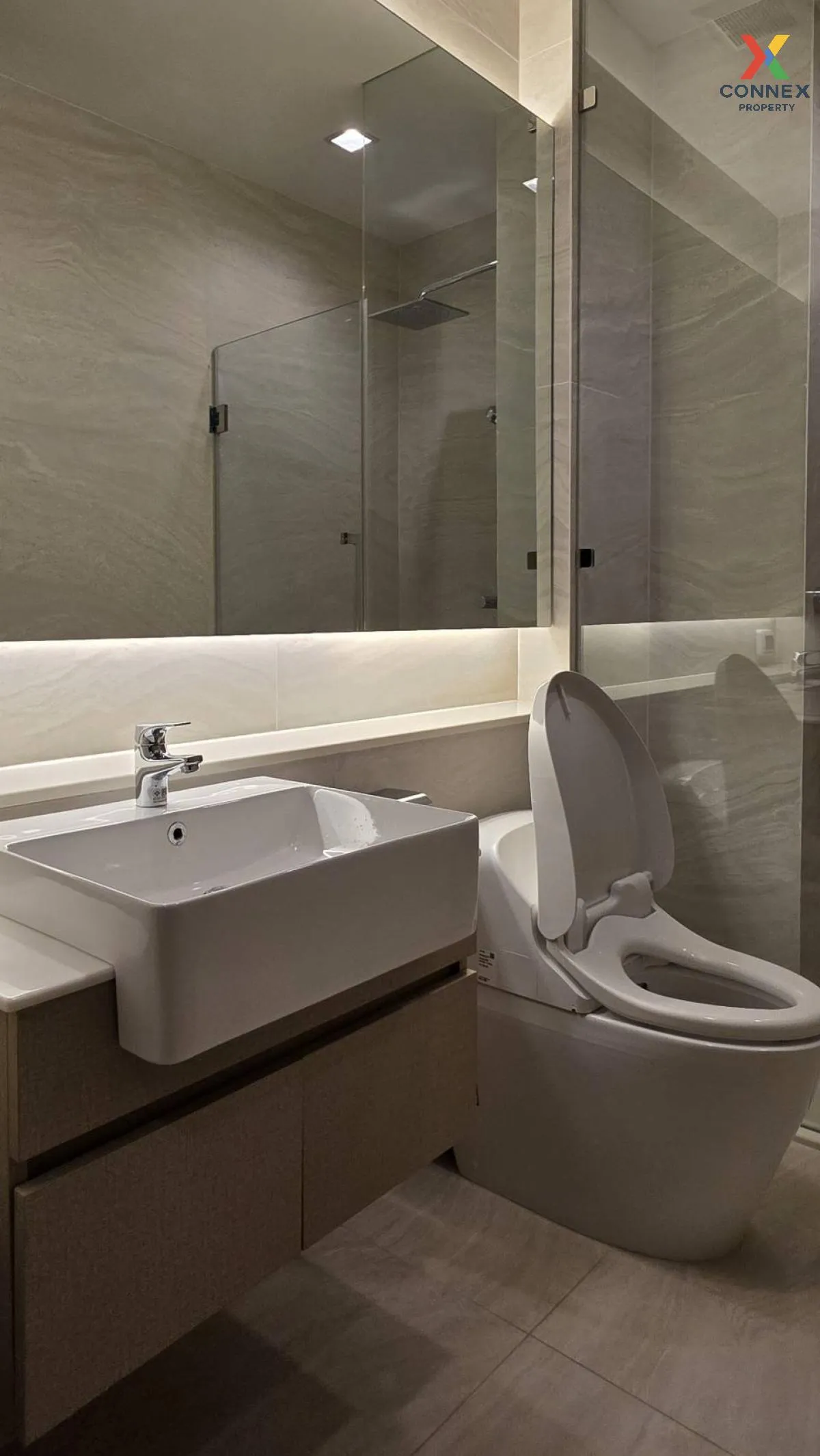 For Sale Condo , The Address Siam-Ratchathewi , high floor , corn