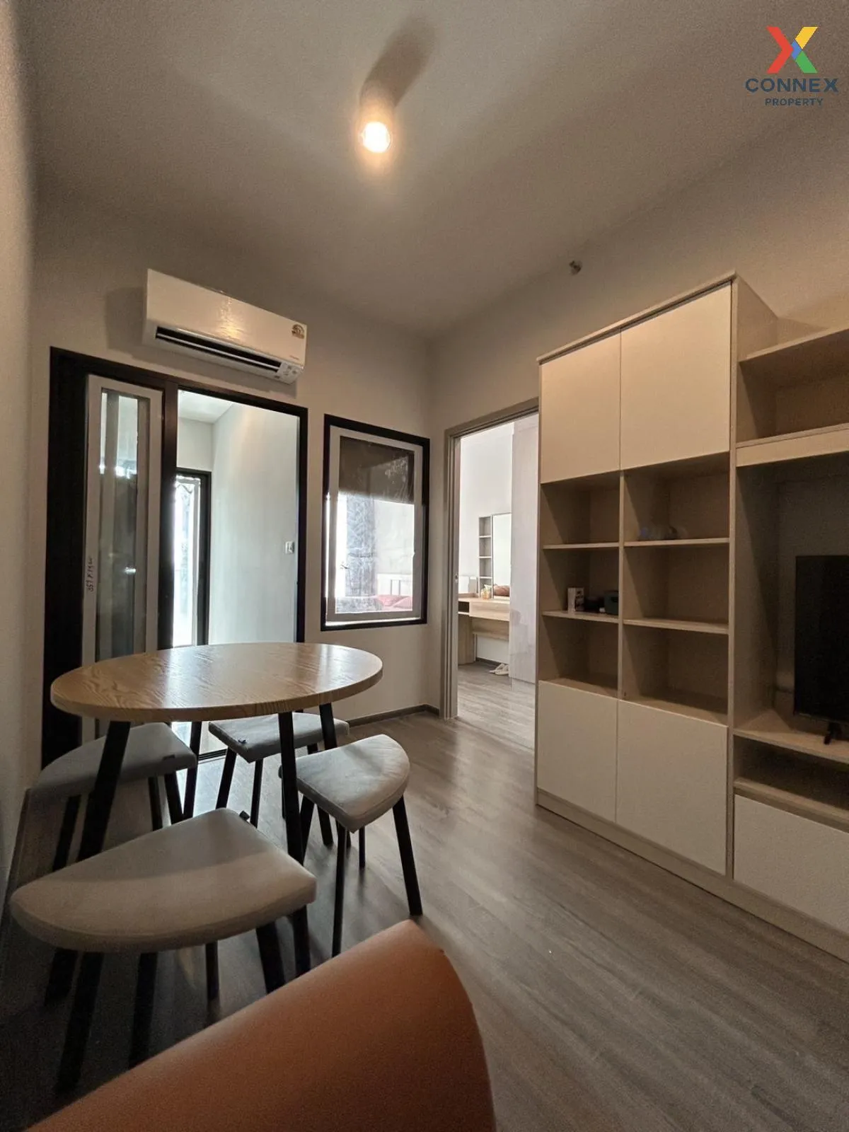 เช่าคอนโด  ไอดีโอ รามคำแหง - ลำสาลี สเตชั่น MRT-ลำสาลี (สายสีเหลื