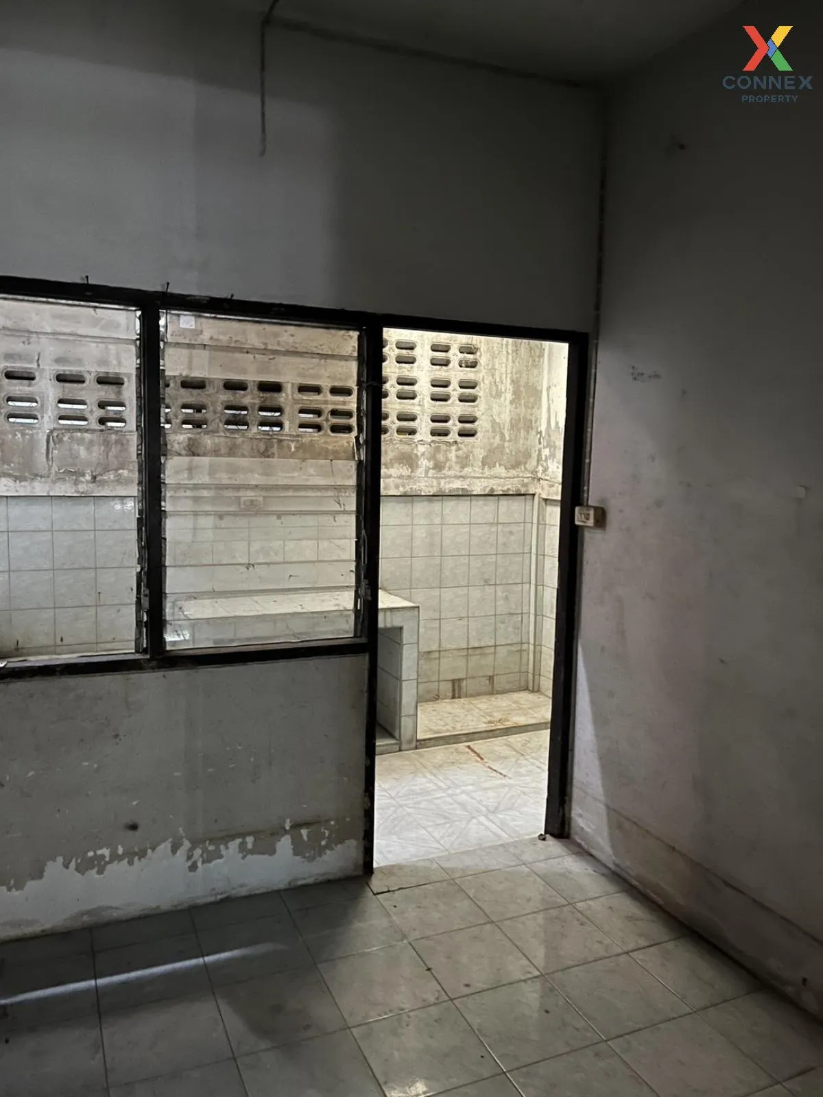 For Sale Townhouse/Townhome  , Sivarat 3 , Om Noi , Krathum Baen  3