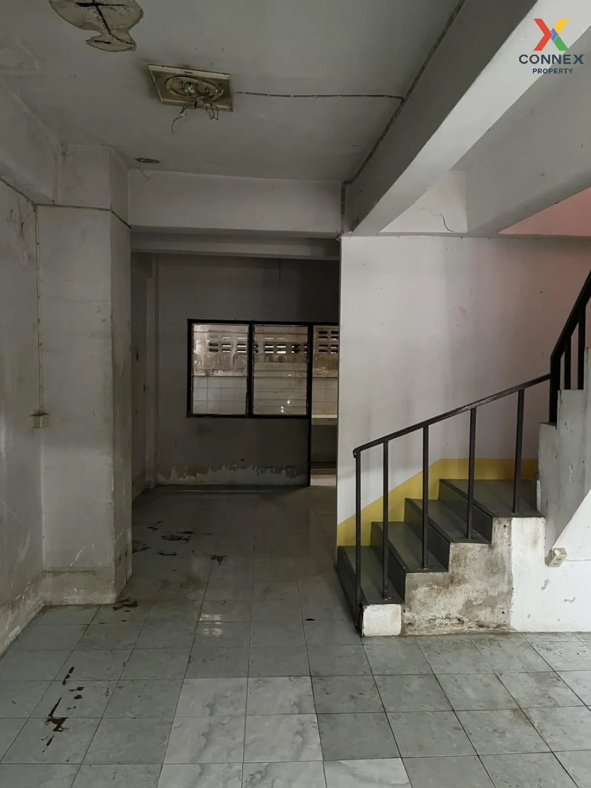 For Sale Townhouse/Townhome  , Sivarat 3 , Om Noi , Krathum Baen  4