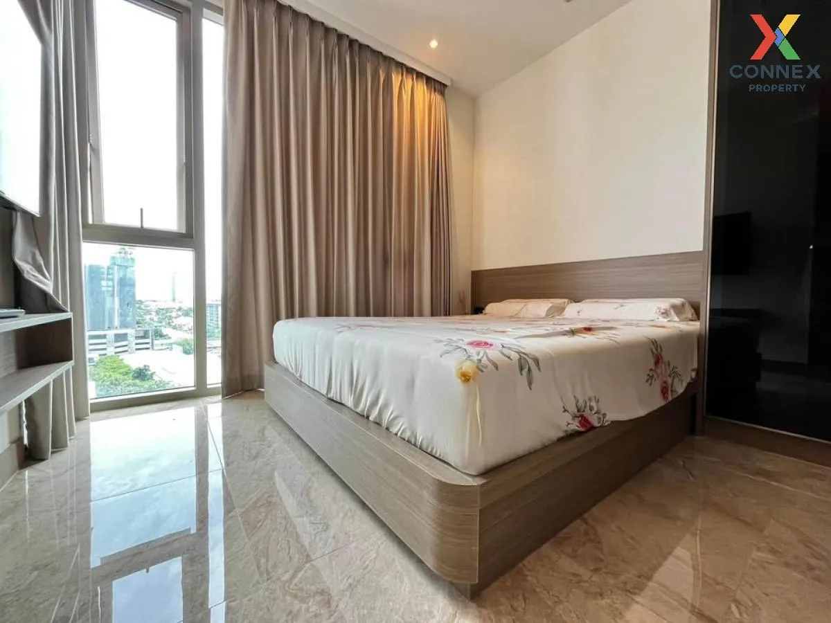 For Sale Condo , The Riviera Jomtien Pattaya , high floor , Nong  4