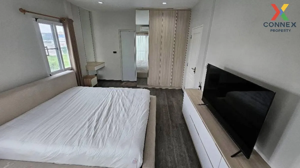 For Rent House , Chaiyapruek House, Pinklao - Sathorn , Bang Khun