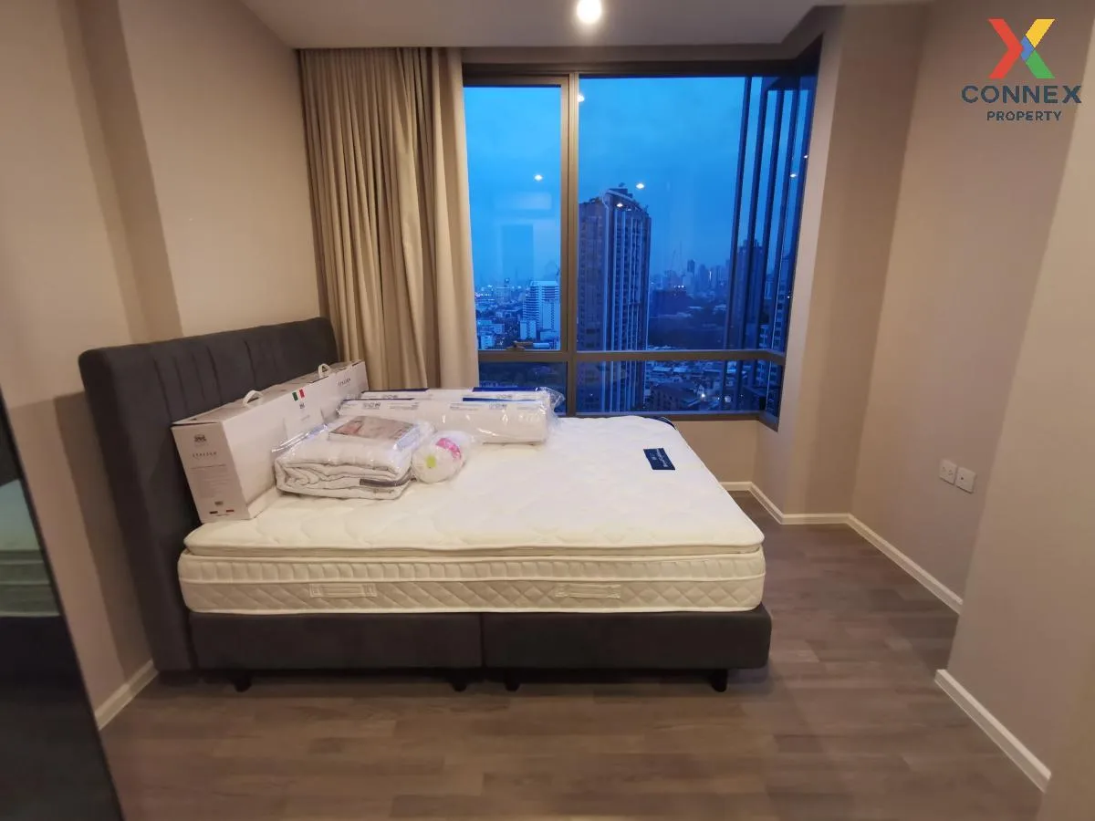 For Sale Condo , The Room Sukhumvit 69 , high floor , BTS-Phra Kh