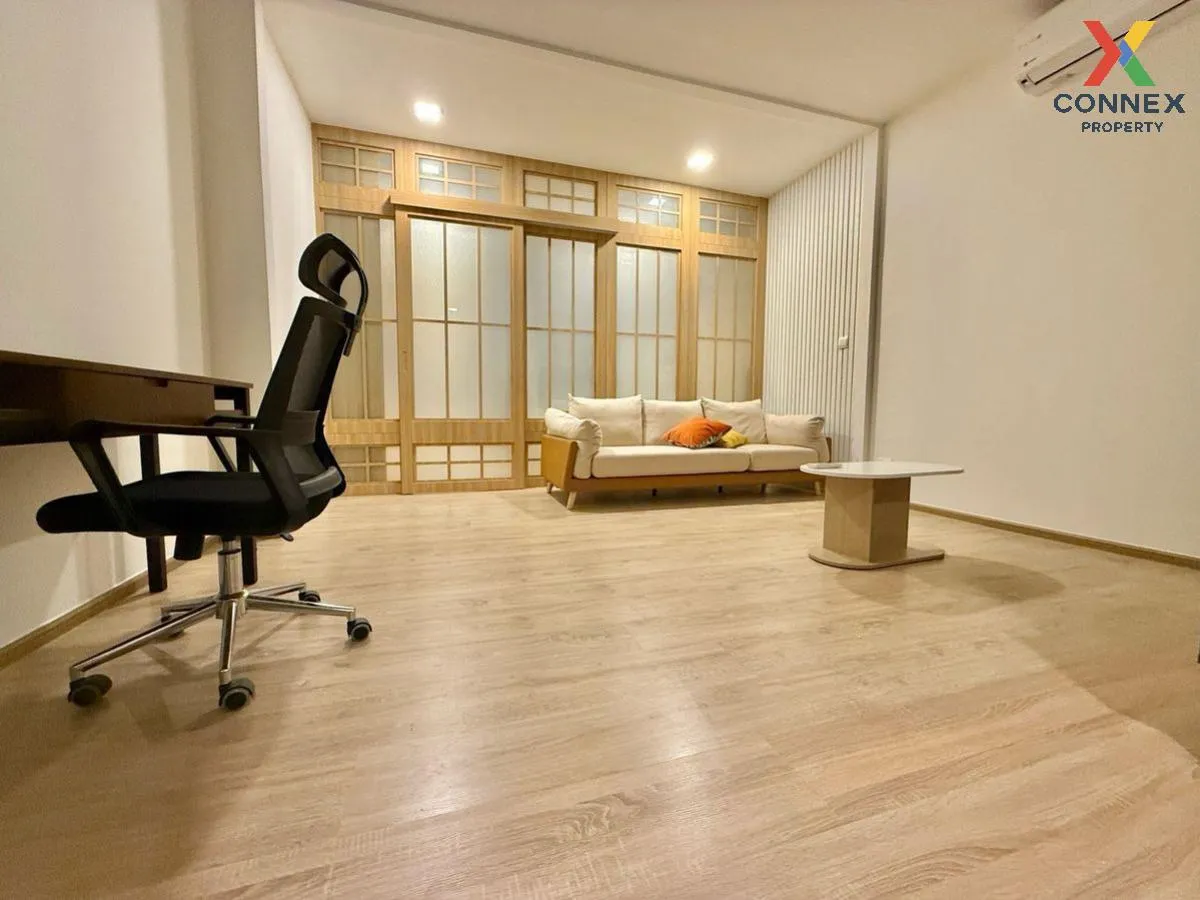 For Rent Condo , XT Phayathai , BTS-Phaya Thai , Thanon Phyathai  2