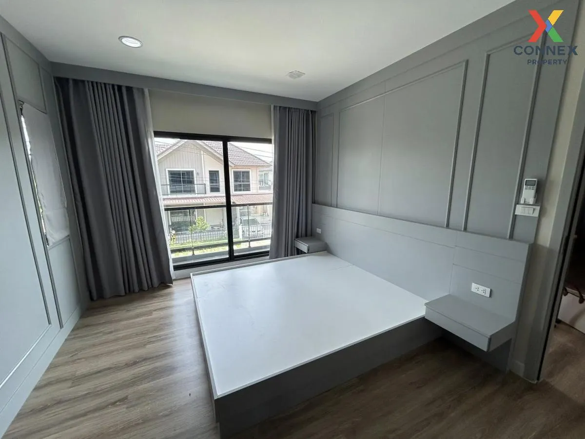 ขายบ้าน  เพฟ ปิ่นเกล้า - ศาลายา ศาลากลาง บางกรวย นนทบุรี CX-12891 ขายบ้าน  เพฟ ปิ่นเกล้า - ศาลายา ศาลากลาง บางกรวย นนทบุรี CX-12891