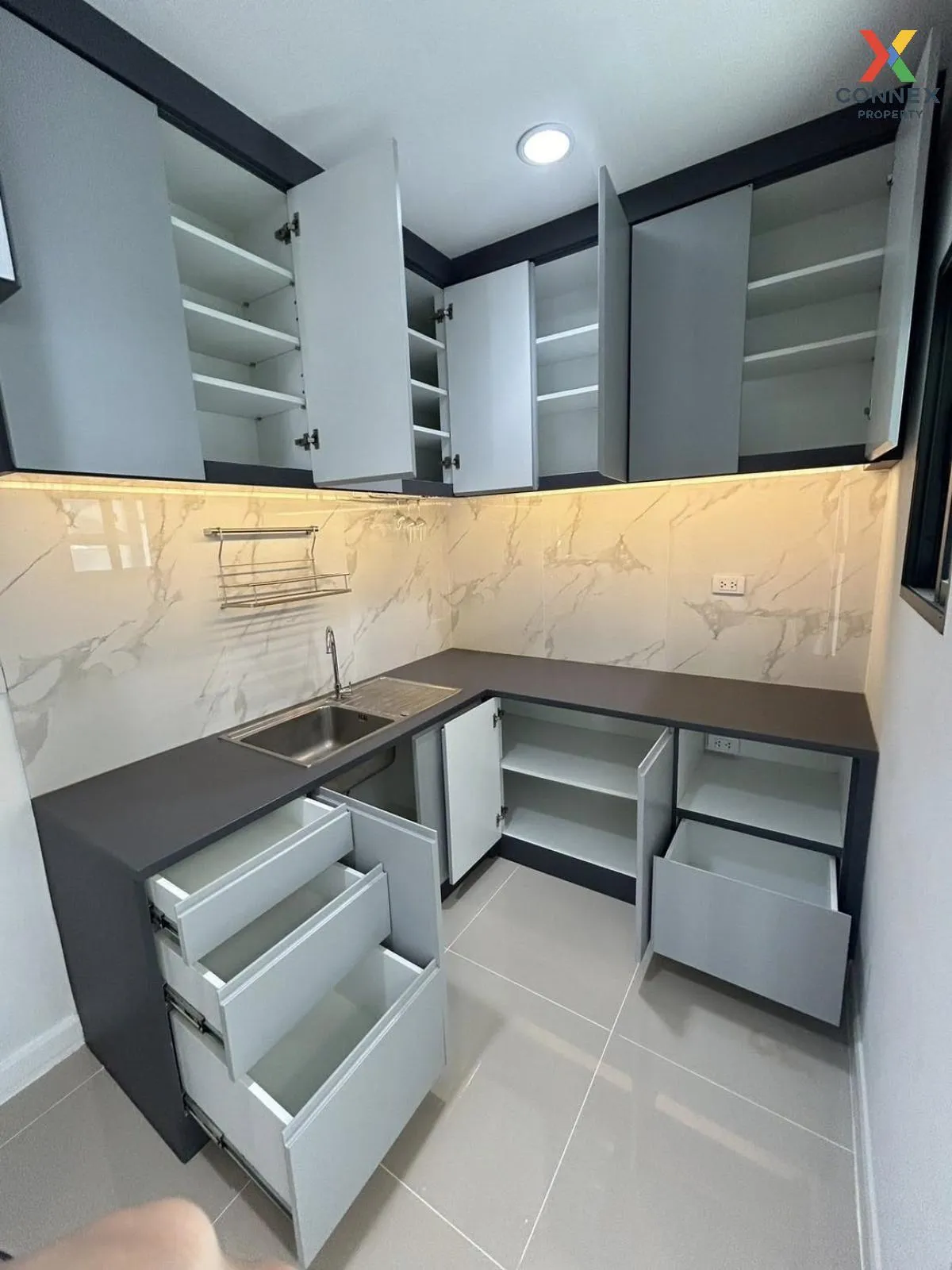 ขายบ้าน  เพฟ ปิ่นเกล้า - ศาลายา ศาลากลาง บางกรวย นนทบุรี CX-12891 ขายบ้าน  เพฟ ปิ่นเกล้า - ศาลายา ศาลากลาง บางกรวย นนทบุรี CX-12891