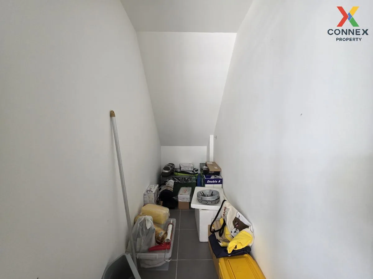 For Sale Townhouse/Townhome  , V Compound Ratchapruek-Pinklao , M