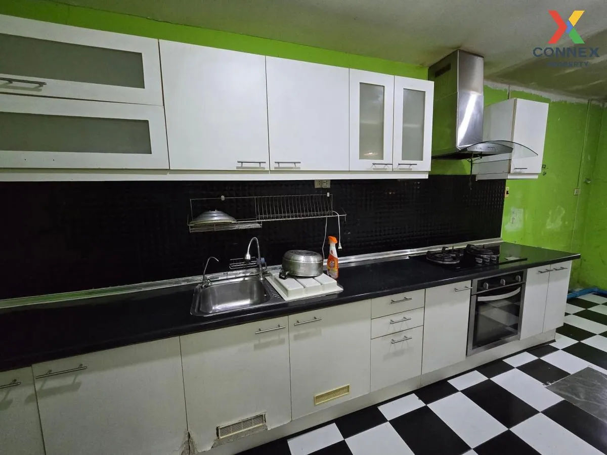 เช่าทาวน์เฮ้าส์/ทาวน์โฮม  เดอะคอนเนค เพชรเกษม 77 CX-128955