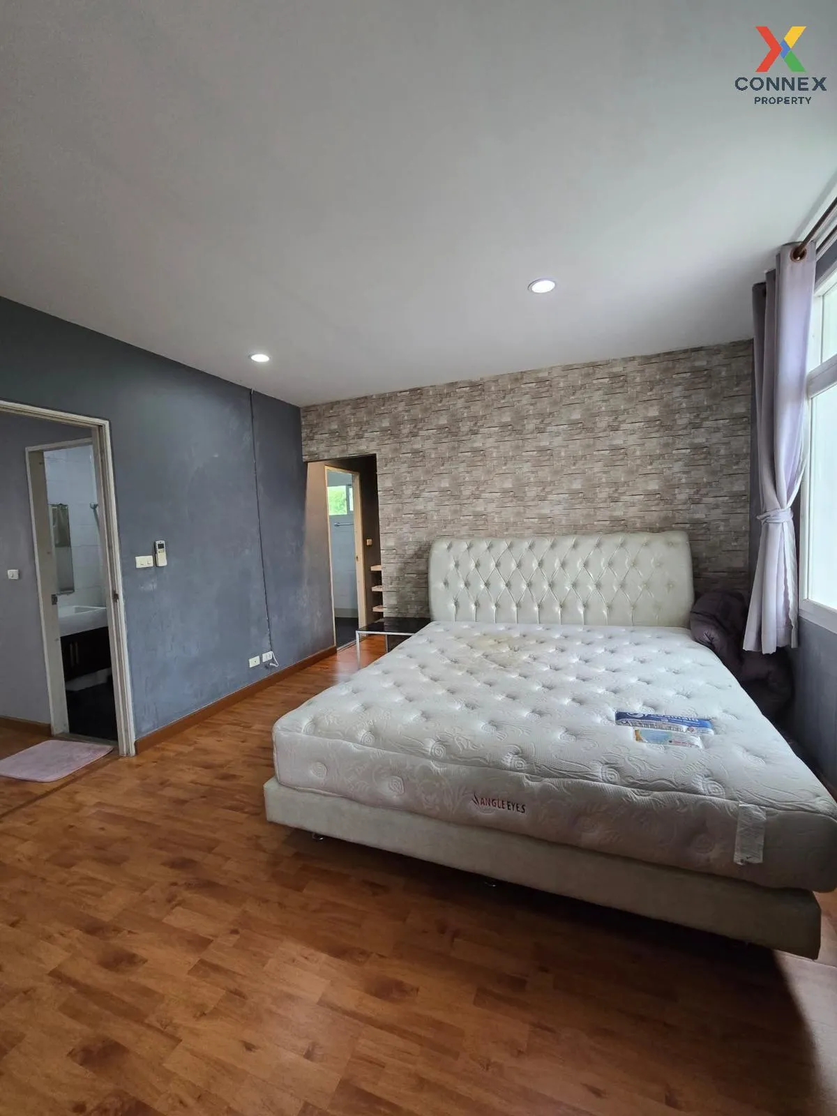 เช่าทาวน์เฮ้าส์/ทาวน์โฮม  เดอะคอนเนค เพชรเกษม 77 CX-128955