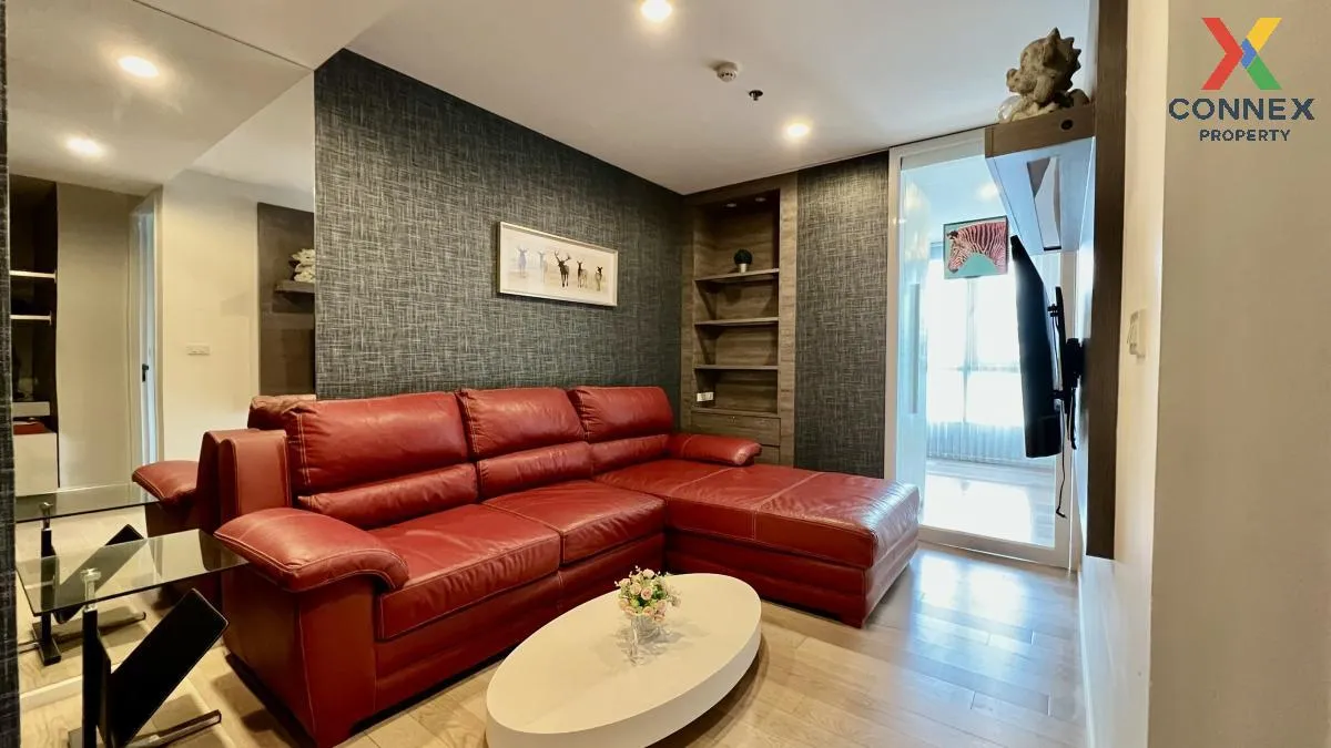 For Sale Condo , 15 Sukhumvit Residences , nice view , high floor 4