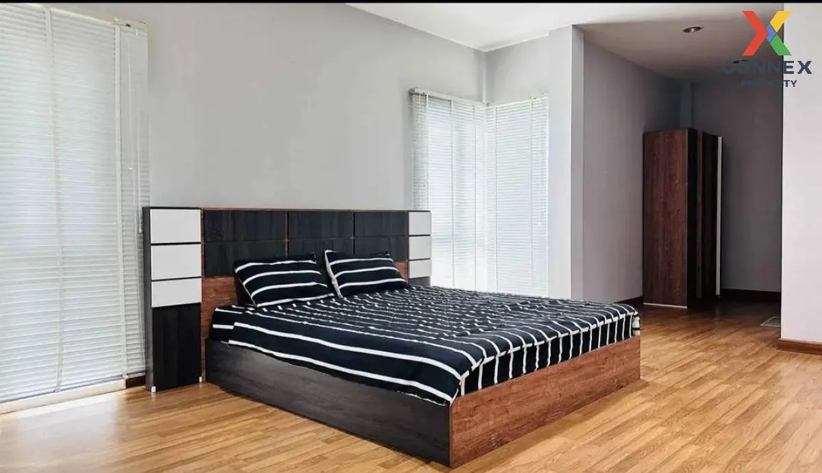 For Rent House , HOME ON GREEN THANYATHANI 2 , wide frontage , La