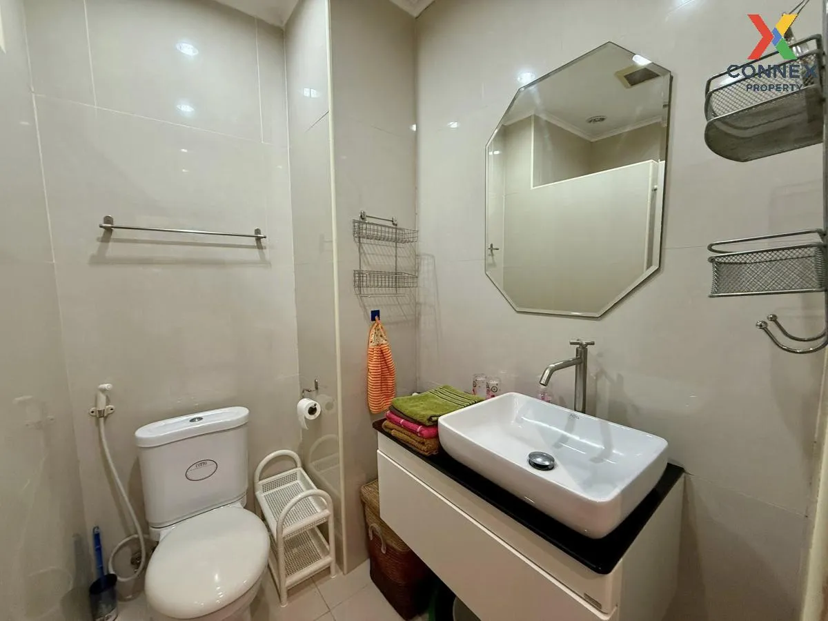 ขายคอนโด  วิวทะเลจอมเทียน คอนโดมิเนียม บีช อาคารเอและบี วิวสวย ชั