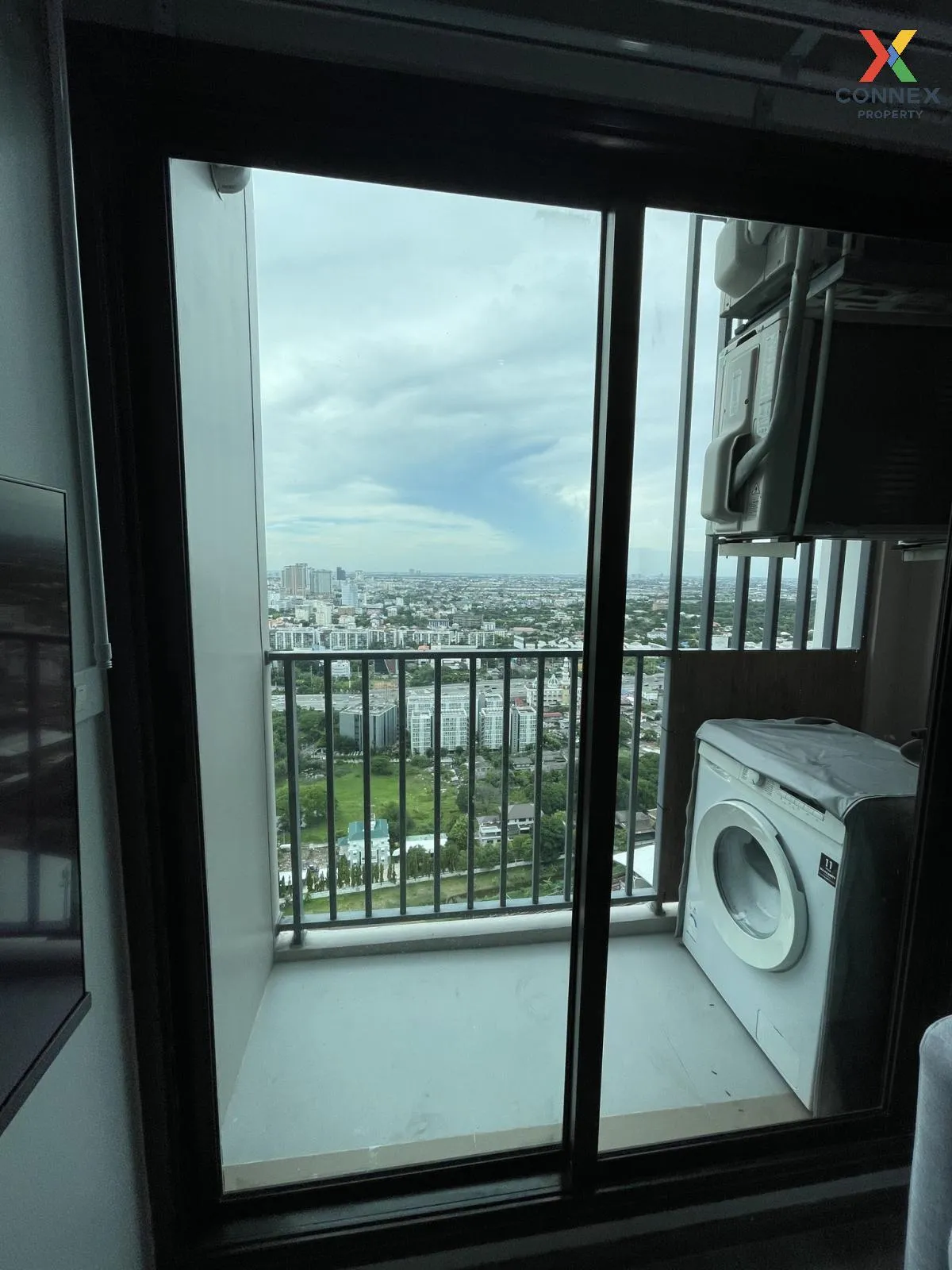 For Rent Condo , Rich Park Triple Station , ARL-Hua Mak , Suan Lu