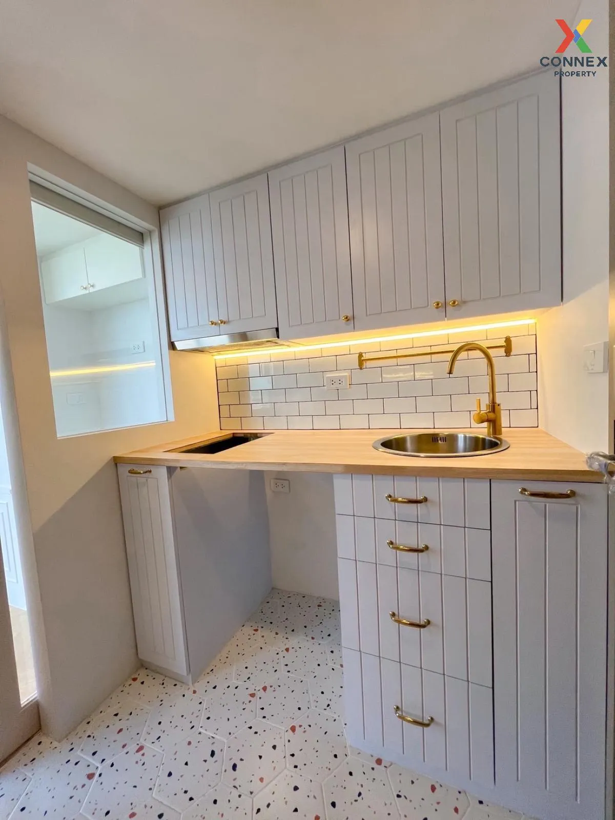 For Sale Condo , KnightsBridge Space Ratchayothin , BTS-Phahon Yo For Sale Condo , KnightsBridge Space Ratchayothin , BTS-Phahon Yo 2