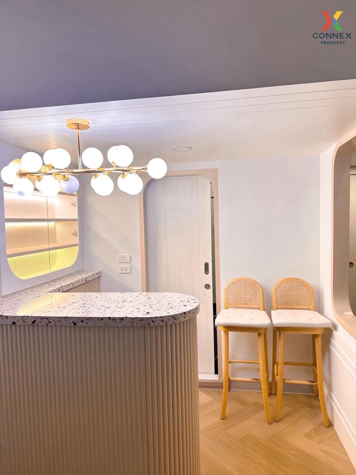 For Sale Condo , KnightsBridge Space Ratchayothin , BTS-Phahon Yo For Sale Condo , KnightsBridge Space Ratchayothin , BTS-Phahon Yo