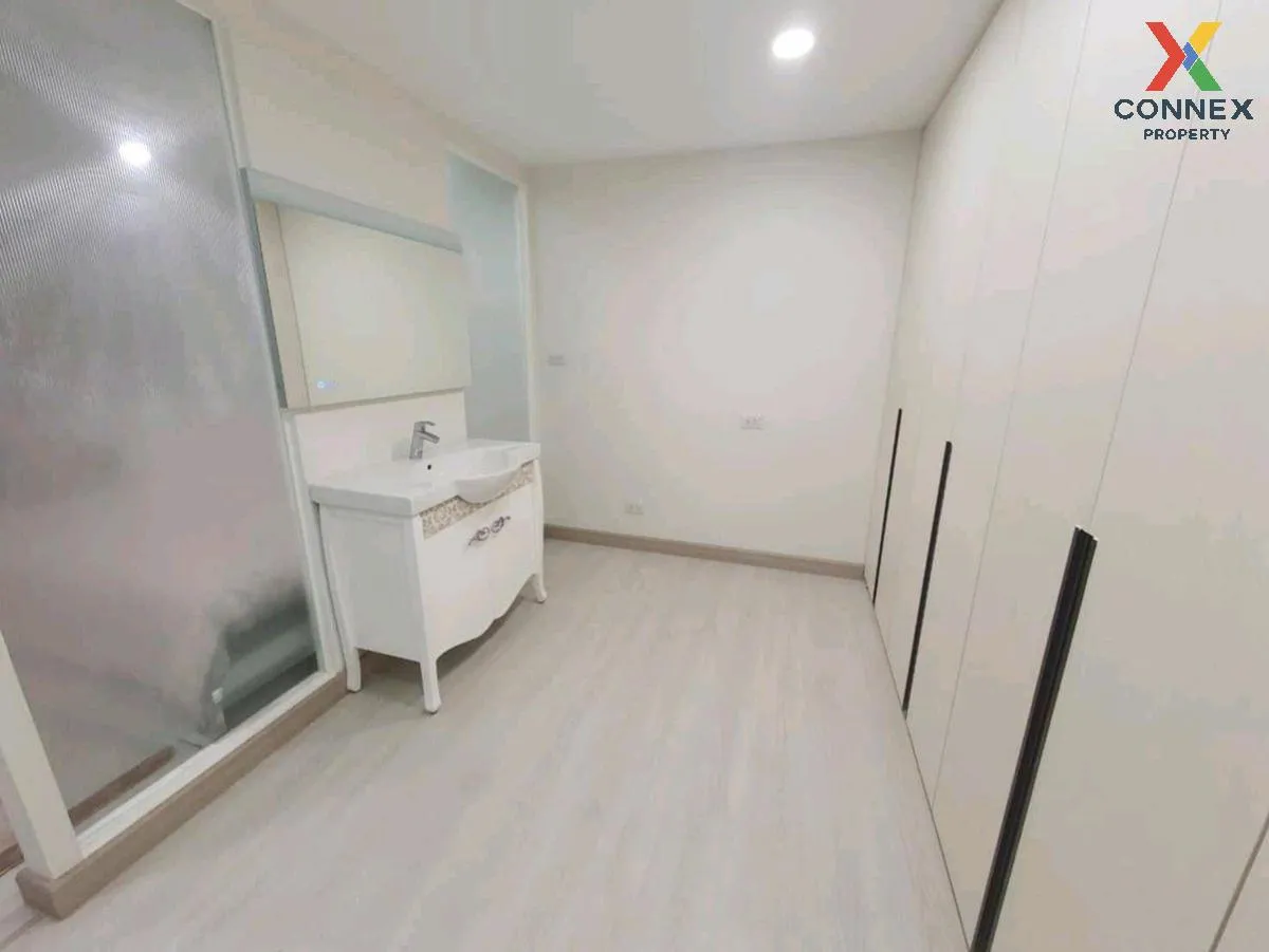 For Rent Condo , The Waterford Royal Suite , BTS-Sena Nikhom , Ch