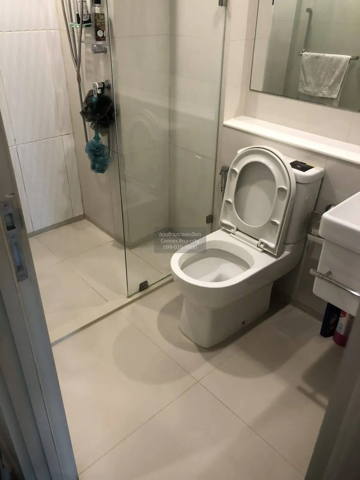FOR RENT condo , Life One Wireless , BTS-Phloen Chit , Lumpini ,  4