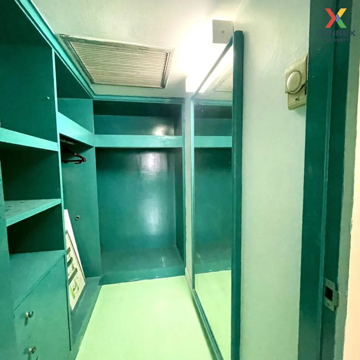 เช่าคอนโด  ออมนิ ทาวเวอร์ BTS-อโศก คลองเตย เขต คลองเตย กรุงเทพ CX