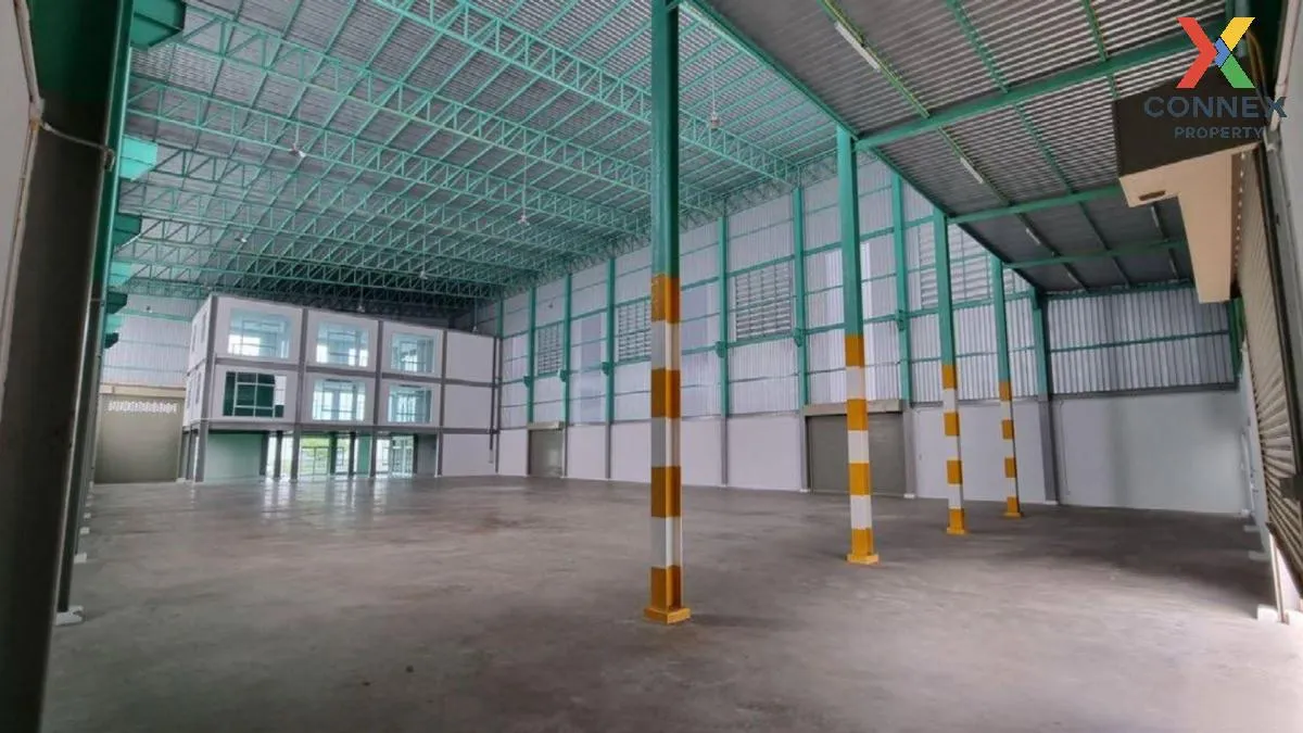 For Sale For sale: Land with a warehouse and office building. , B