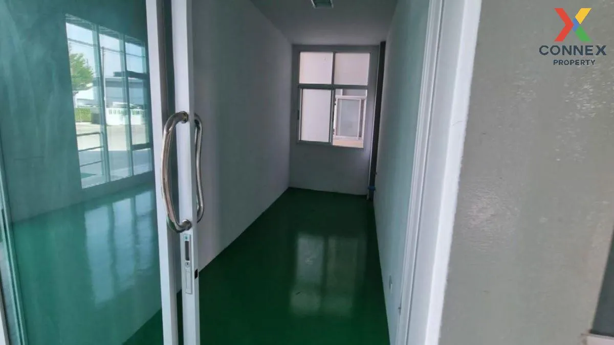 For Sale For sale: Land with a warehouse and office building. , B