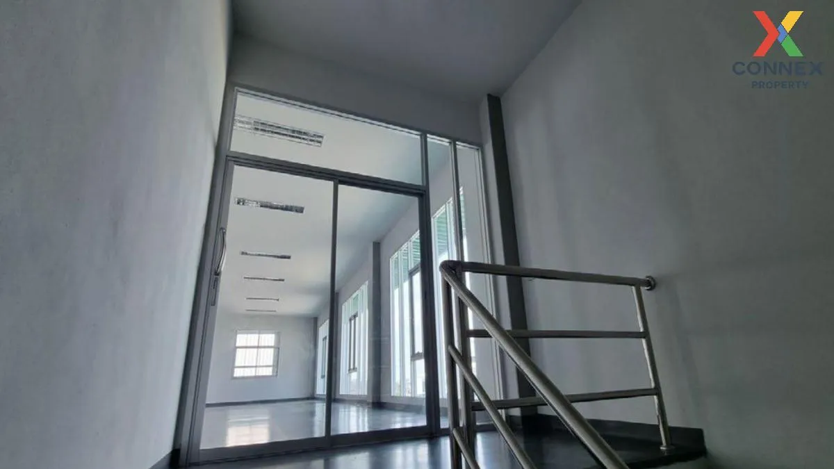 For Sale For sale: Land with a warehouse and office building. , B