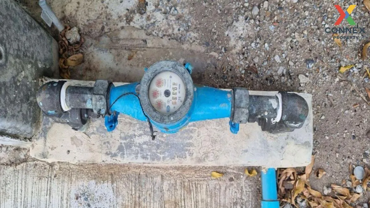 For Sale For sale: Land with a warehouse and office building. , B