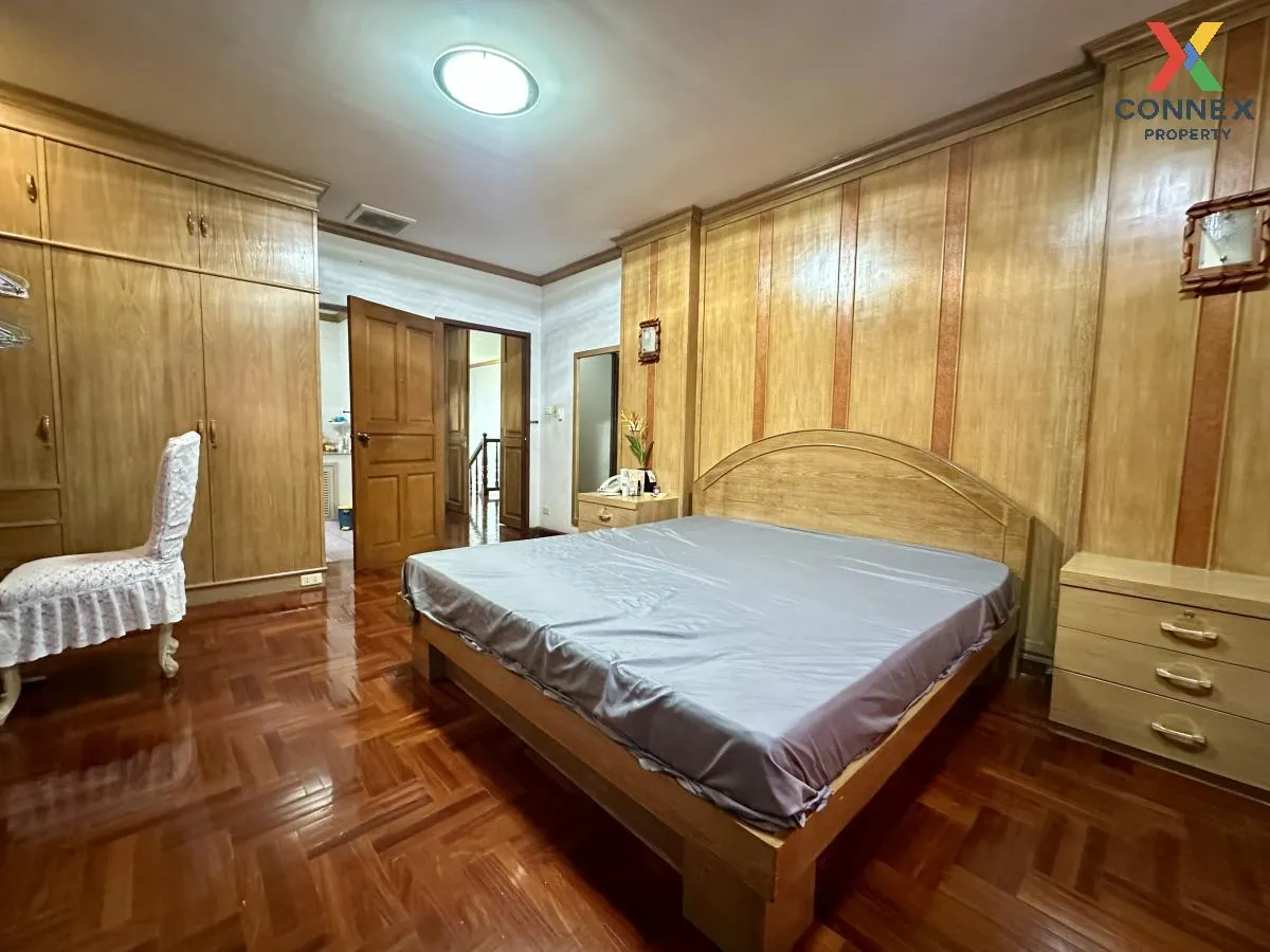 For Rent House , Muang Thong Thani Project 4 , Khlong Kluea , Pak For Rent House , Muang Thong Thani Project 4 , Khlong Kluea , Pak