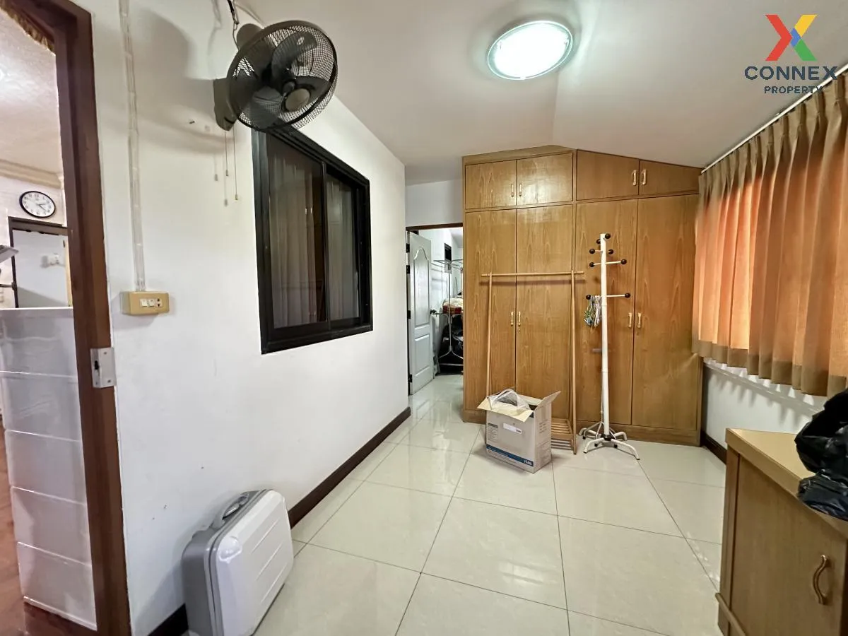 For Rent House , Muang Thong Thani Project 4 , Khlong Kluea , Pak For Rent House , Muang Thong Thani Project 4 , Khlong Kluea , Pak