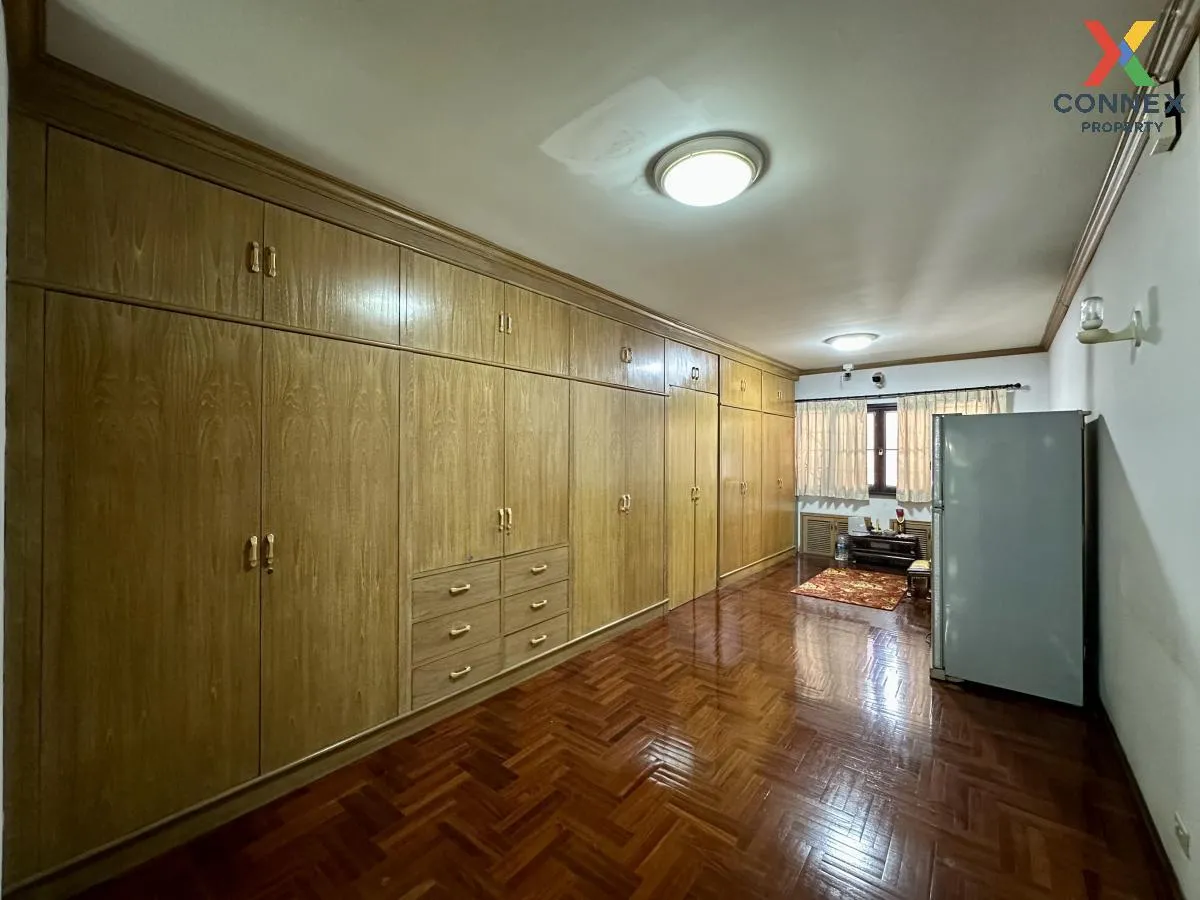 For Rent House , Muang Thong Thani Project 4 , Khlong Kluea , Pak For Rent House , Muang Thong Thani Project 4 , Khlong Kluea , Pak