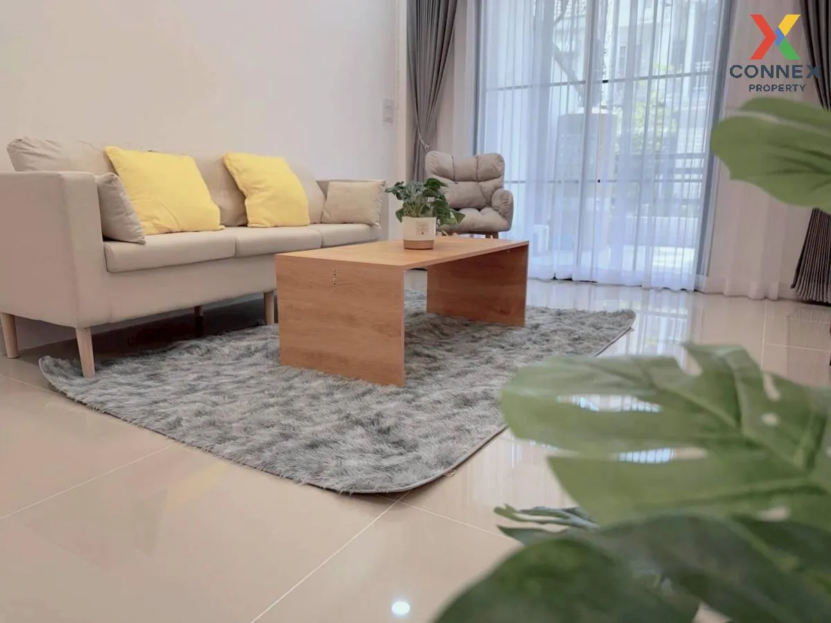 For Sale Townhouse/Townhome  , Baan Tawanna Ville khong 9 , newly