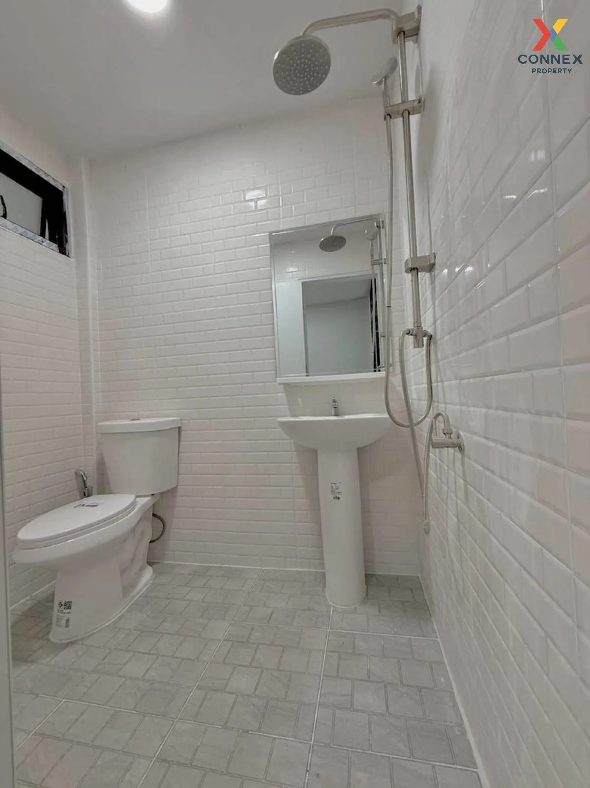 ขายทาวน์เฮ้าส์/ทาวน์โฮม  บ้านบัวทอง 4 บ้านกล้วย-ไทรน้อย รีโนเวทให