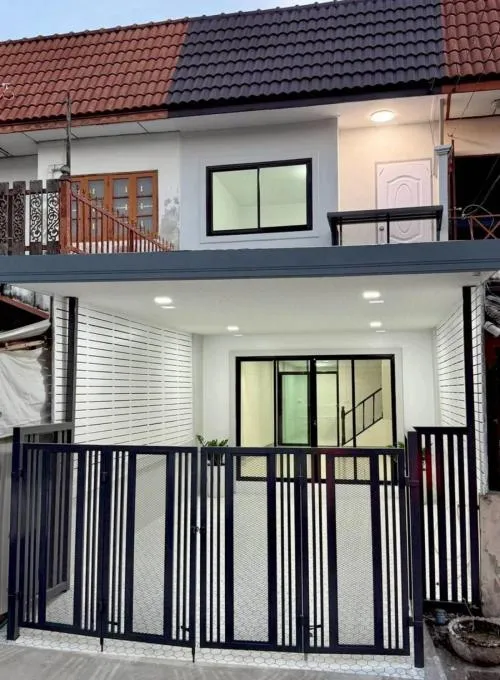 ขายทาวน์เฮ้าส์/ทาวน์โฮม  บ้านบัวทอง 4 บ้านกล้วย-ไทรน้อย รีโนเวทใหม่ พิมลราช บางบัวทอง นนทบุรี CX-129282