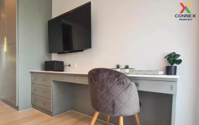 FOR SALE condo , Life One Wireless , BTS-Phloen Chit , Lumpini ,  1