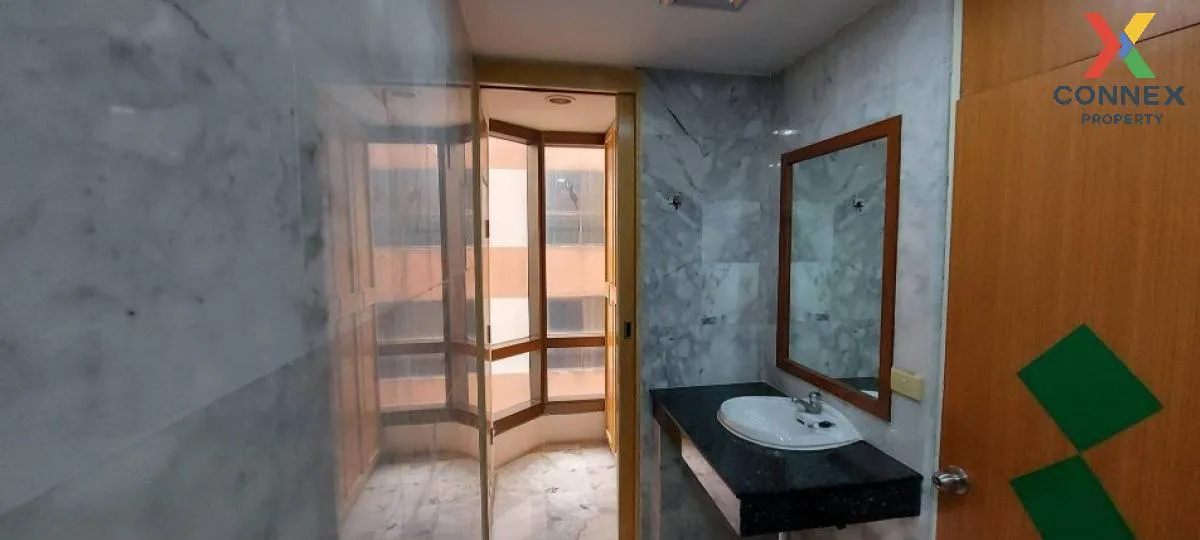 ขายคอนโด  บ้านพหลโยธิน เพลส BTS-อารีย์ สามเสนใน เขต พญาไท กรุงเทพ