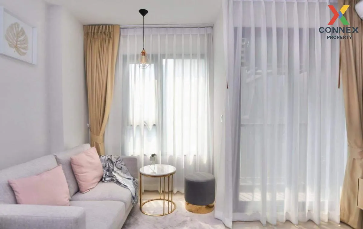 FOR RENT condo , Life One Wireless , BTS-Phloen Chit , Lumpini ,  1