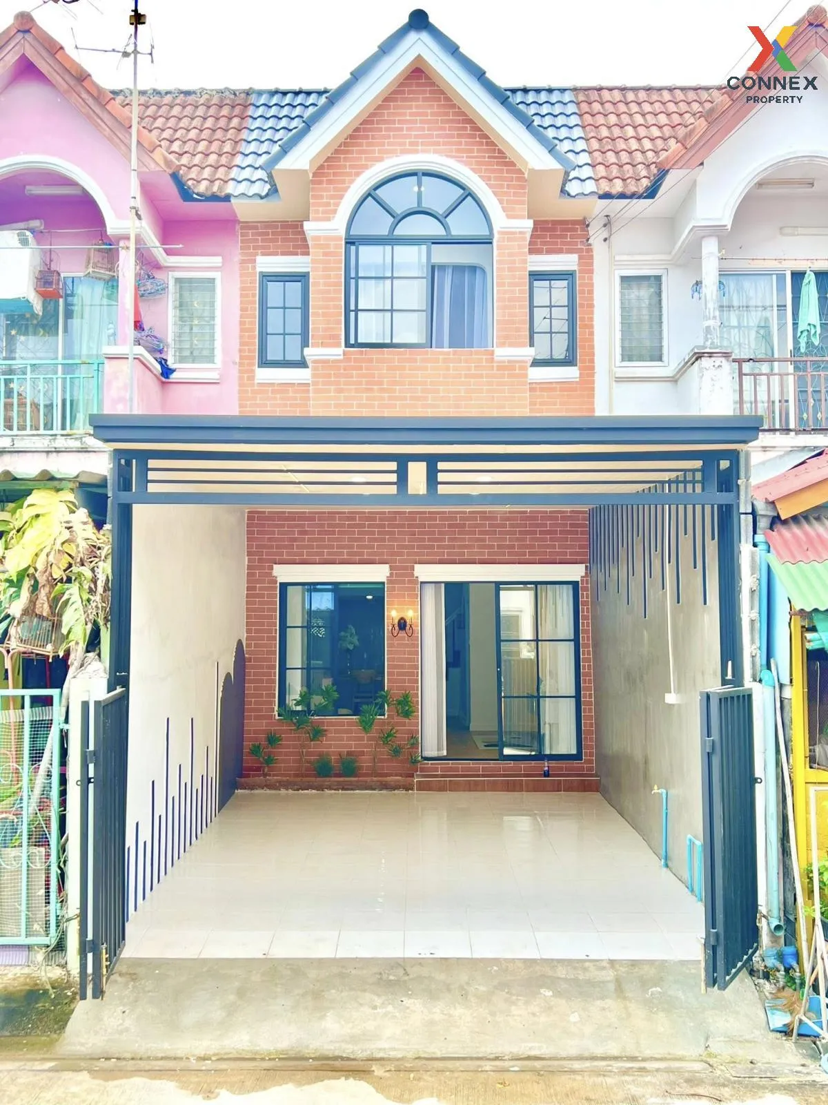 For Sale Townhouse/Townhome  , Baan Rinticha RomKlao , newly reno 1