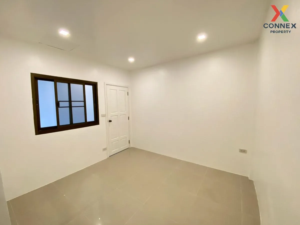 ขายทาวน์เฮ้าส์/ทาวน์โฮม  บ้านพิมลราช 4 รีโนเวทใหม่ ไทรน้อย ไทรน้อ