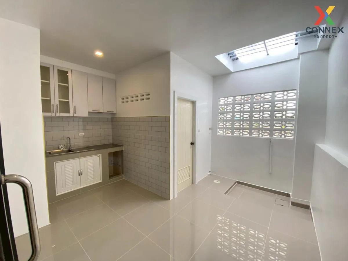 ขายทาวน์เฮ้าส์/ทาวน์โฮม  บ้านพิมลราช 4 รีโนเวทใหม่ ไทรน้อย ไทรน้อ