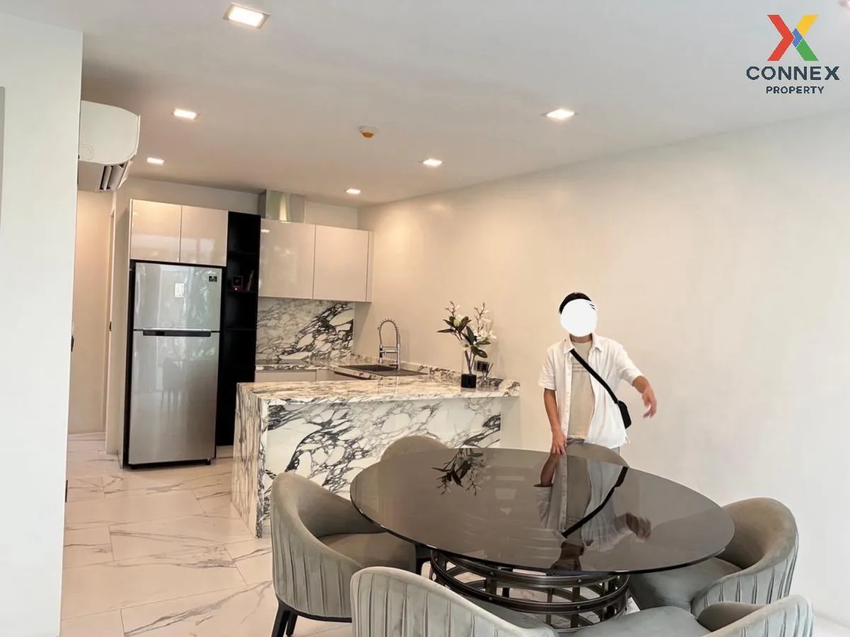 For Rent Homeoffice , D8 Ekkamai - Ramintra , MRT-Ladprao 83 , Ph